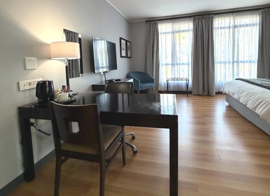1 Bedroom Property for Sale in Century City Western Cape